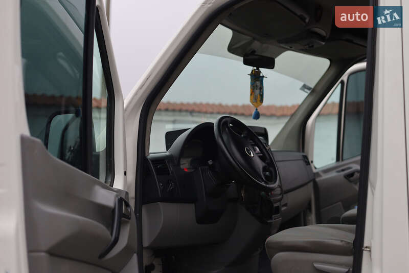 Борт Volkswagen Crafter 2009 в Любарі