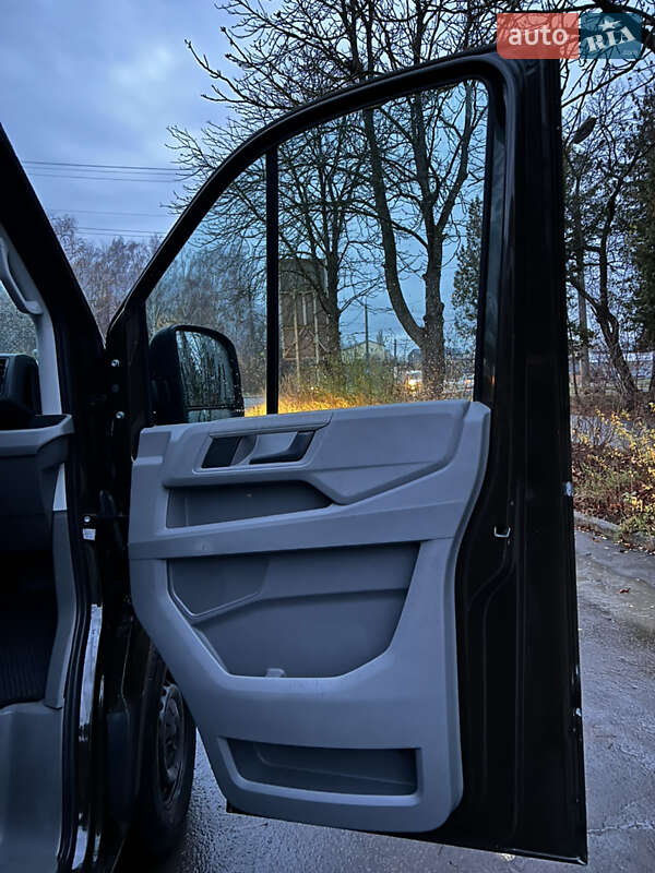 Вантажний фургон Volkswagen Crafter 2022 в Луцьку