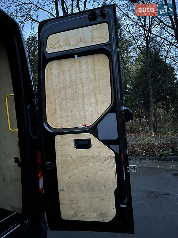 Вантажний фургон Volkswagen Crafter 2022 в Луцьку