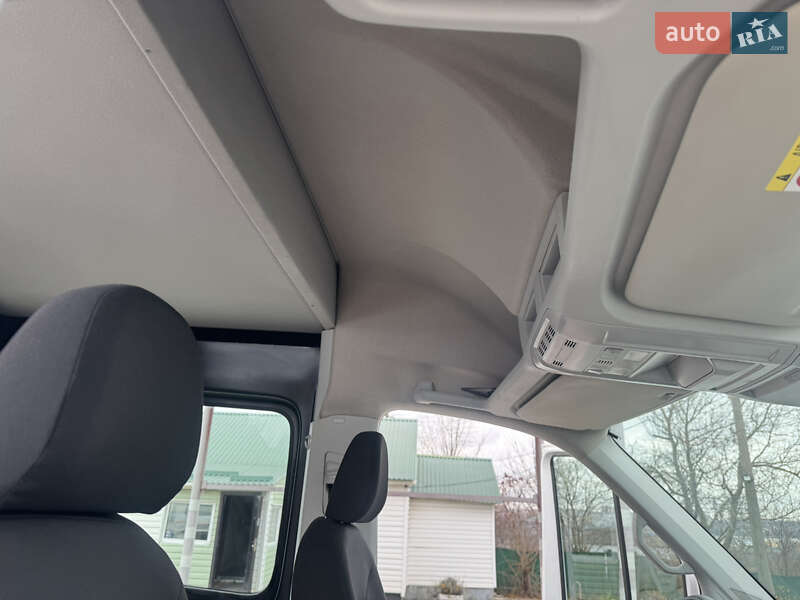Грузопассажирский фургон Volkswagen Crafter 2019 в Ровно