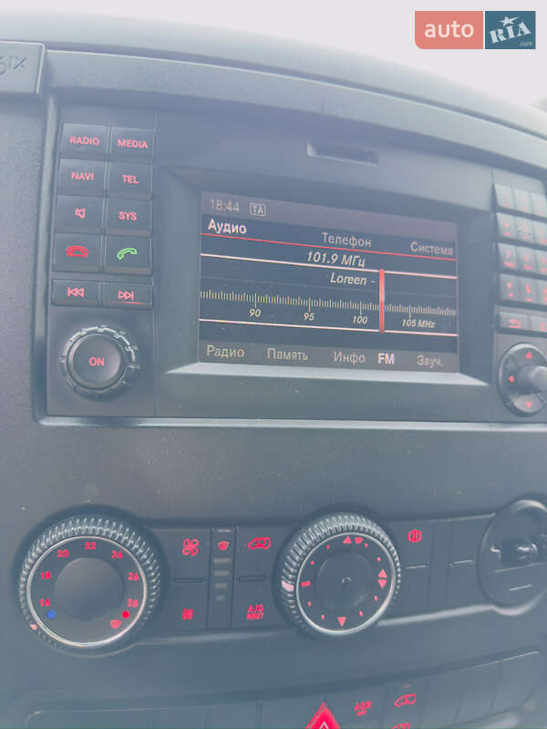 Вантажний фургон Volkswagen Crafter 2015 в Іршаві фото 22 Вантажний фургон Volkswagen Crafter 2015 в Іршаві