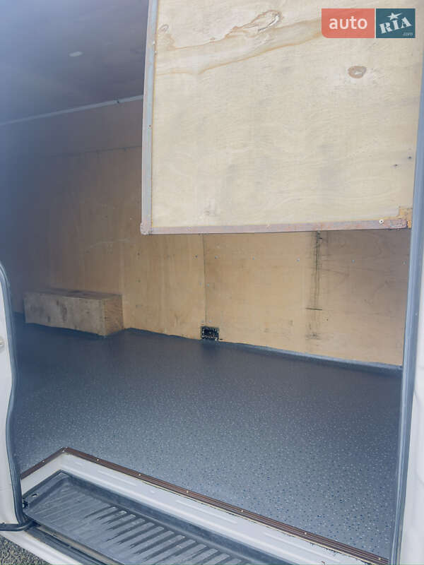 Вантажний фургон Volkswagen Crafter 2015 в Іршаві фото 35 Вантажний фургон Volkswagen Crafter 2015 в Іршаві