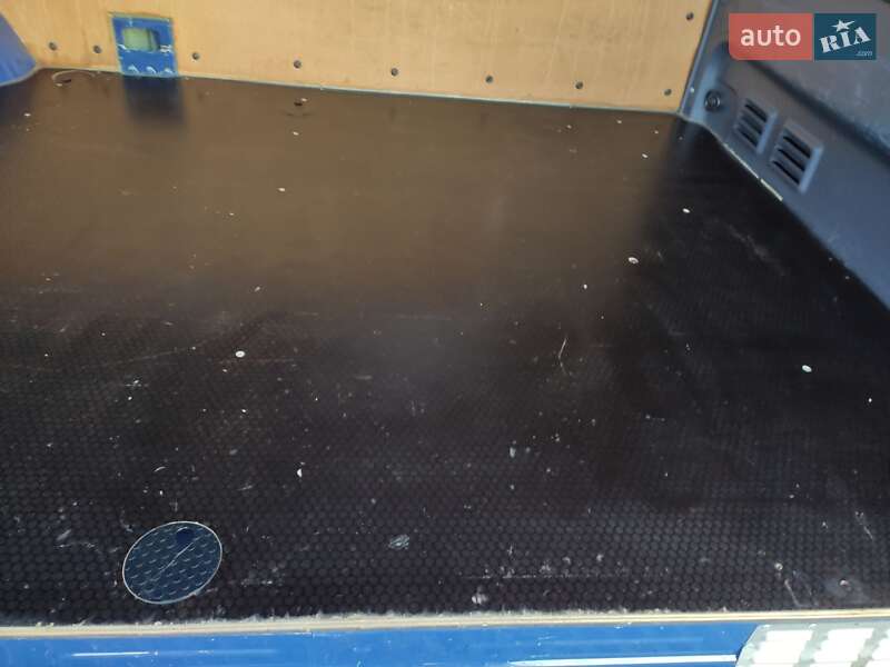 Грузовой фургон Volkswagen Crafter 2016 в Ровно фото 67 Грузовой фургон Volkswagen Crafter 2016 в Ровно