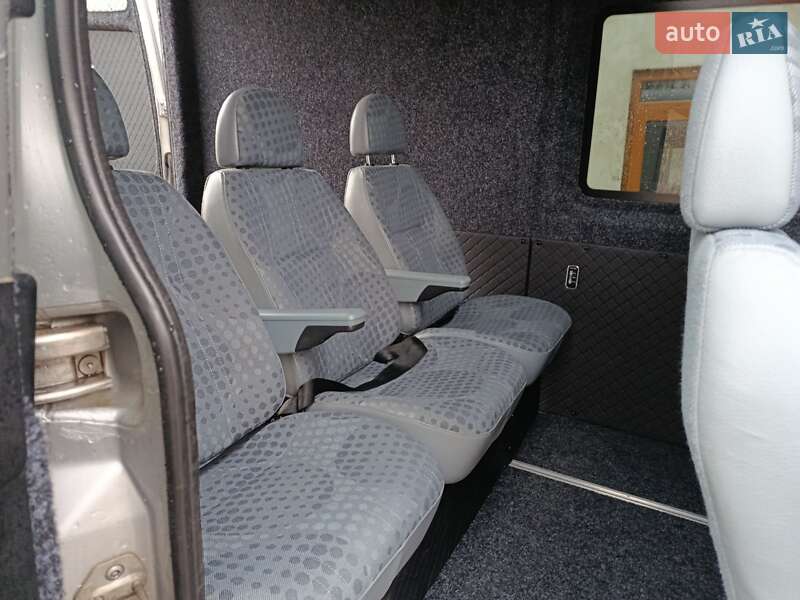 Мінівен Volkswagen Crafter 2011 в Чернівцях фото 10 Мінівен Volkswagen Crafter 2011 в Чернівцях
