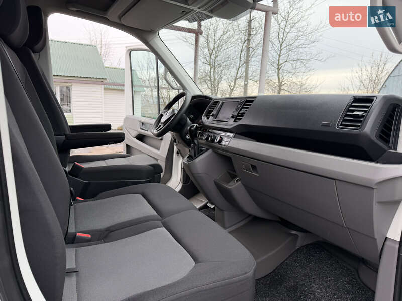 Вантажопасажирський фургон Volkswagen Crafter 2020 в Рівному