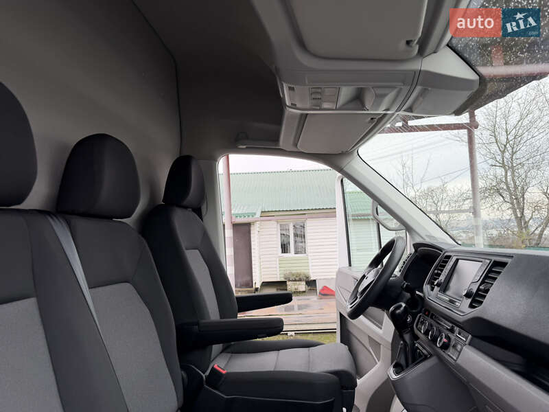 Вантажопасажирський фургон Volkswagen Crafter 2020 в Рівному