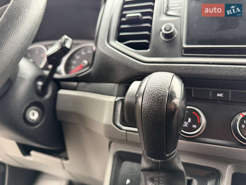 Вантажопасажирський фургон Volkswagen Crafter 2020 в Рівному