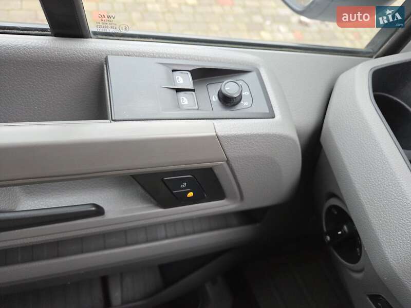 Мікроавтобус вантажний (до 3,5т) Volkswagen Crafter 2019 в Нововолинську