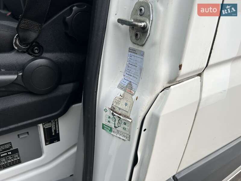 Вантажний фургон Volkswagen Crafter 2014 в Рівному