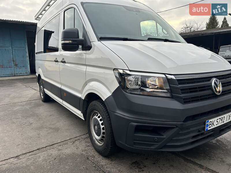 Вантажний фургон Volkswagen Crafter 2018 в Рівному