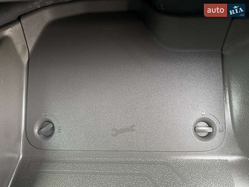 Грузовой фургон Volkswagen Crafter 2021 в Киеве фото 68 Грузовой фургон Volkswagen Crafter 2021 в Киеве