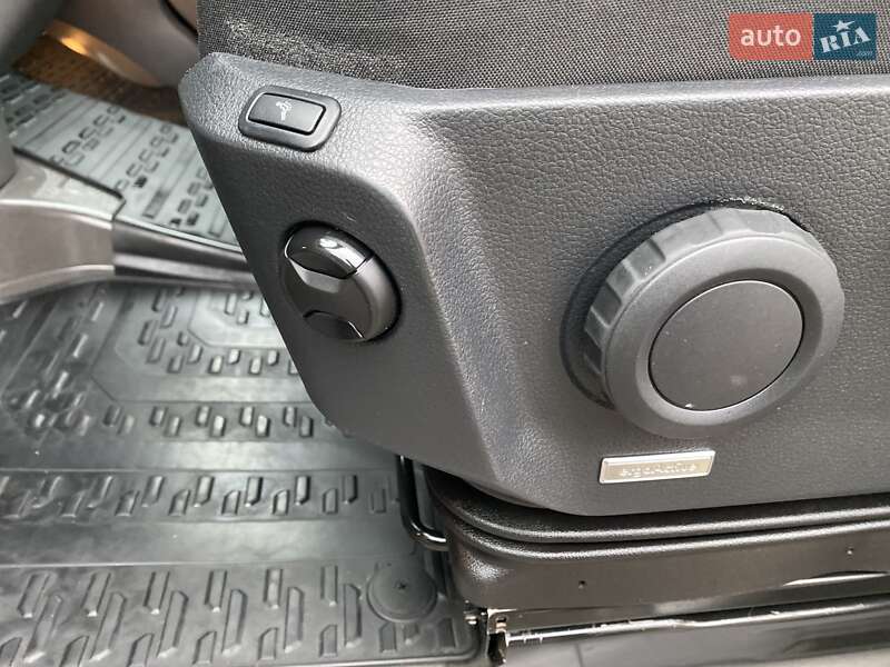 Вантажний фургон Volkswagen Crafter 2022 в Хусті