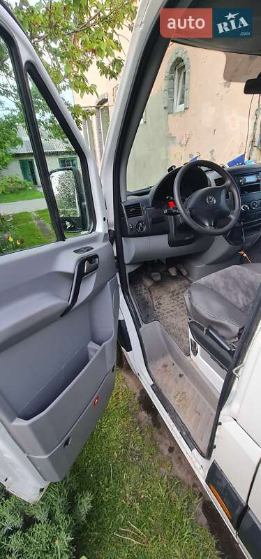Грузовой фургон Volkswagen Crafter 2012 в Луцке