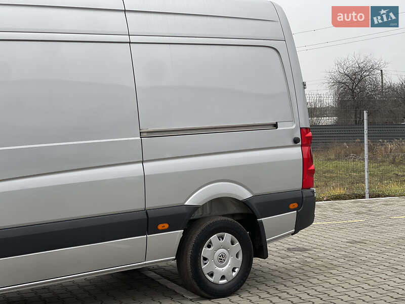 Вантажний фургон Volkswagen Crafter 2016 в Нововолинську