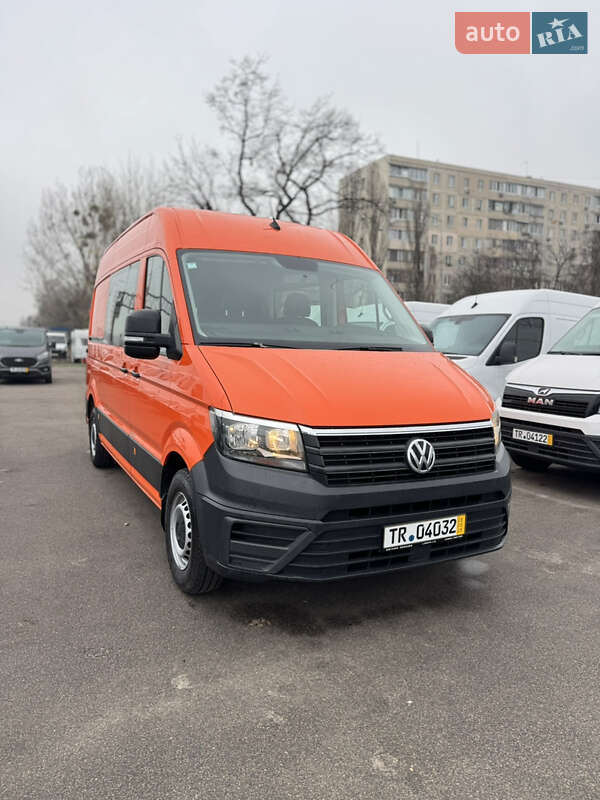 Вантажопасажирський фургон Volkswagen Crafter 2018 в Києві