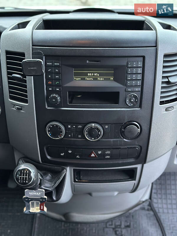 Микроавтобус Volkswagen Crafter 2015 в Ужгороде фото 16 Микроавтобус Volkswagen Crafter 2015 в Ужгороде