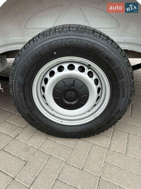 Грузовой фургон Volkswagen Crafter 2021 в Киеве фото 47 Грузовой фургон Volkswagen Crafter 2021 в Киеве