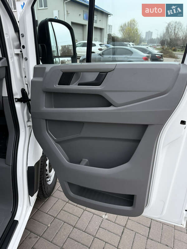 Грузовой фургон Volkswagen Crafter 2021 в Киеве фото 90 Грузовой фургон Volkswagen Crafter 2021 в Киеве