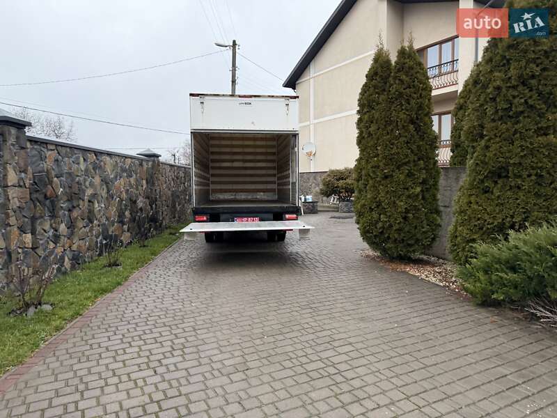 Грузовой фургон Volkswagen Crafter 2014 в Луцке