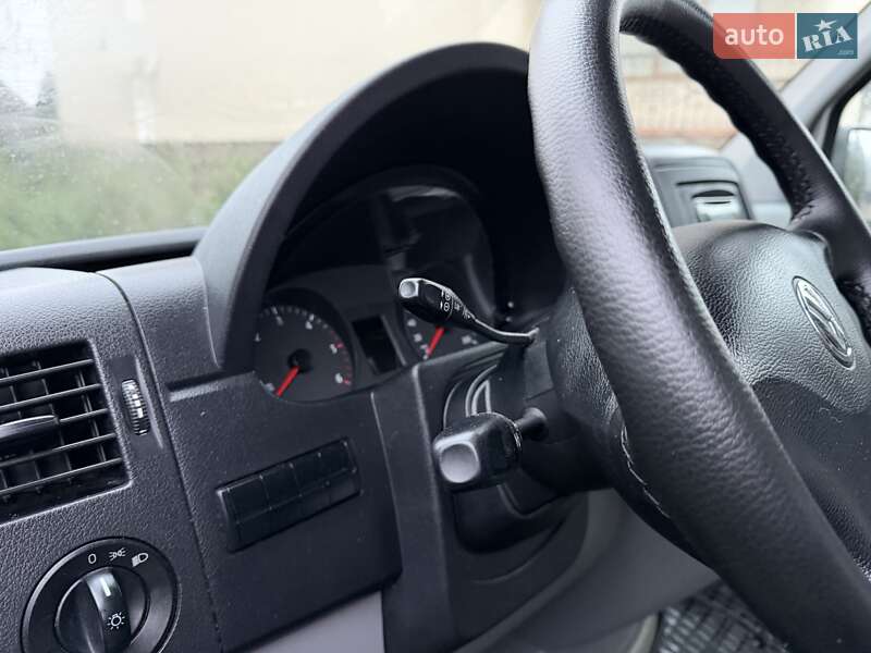 Грузовой фургон Volkswagen Crafter 2014 в Луцке