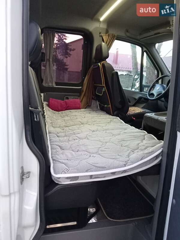 Эвакуатор Volkswagen Crafter 2015 в Кременце