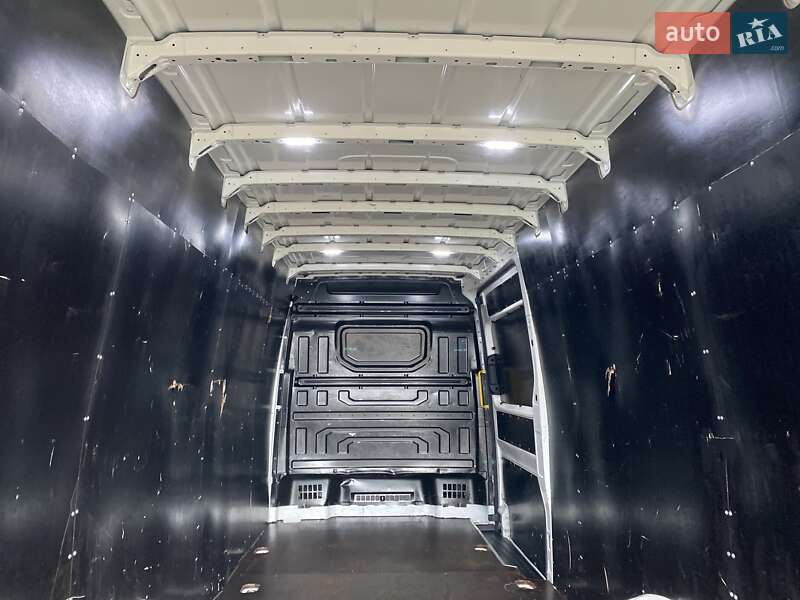 Вантажний фургон Volkswagen Crafter 2022 в Мукачевому