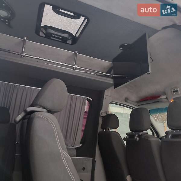 Мікроавтобус Volkswagen Crafter 2009 в Києві