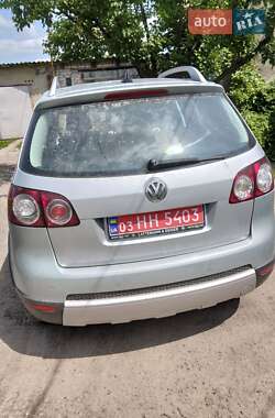 Хэтчбек Volkswagen Cross Golf Plus 2008 в Староконстантинове