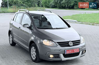 Хетчбек Volkswagen Cross Golf Plus 2008 в Красилові