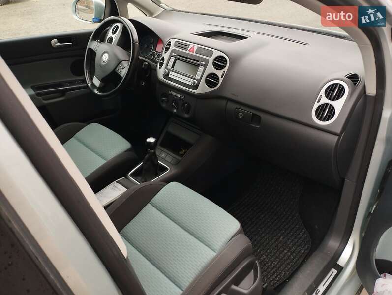 Хэтчбек Volkswagen Cross Golf Plus 2008 в Дубно фото 7 Хэтчбек Volkswagen Cross Golf Plus 2008 в Дубно