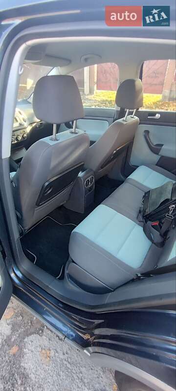 Хэтчбек Volkswagen Cross Golf Plus 2008 в Луцке фото 2 Хэтчбек Volkswagen Cross Golf Plus 2008 в Луцке