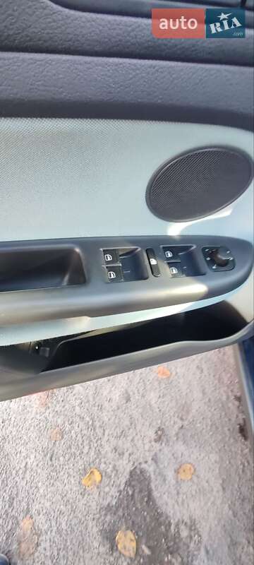 Хэтчбек Volkswagen Cross Golf Plus 2008 в Луцке фото 12 Хэтчбек Volkswagen Cross Golf Plus 2008 в Луцке