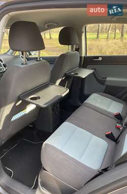 Хэтчбек Volkswagen Cross Golf 2007 в 