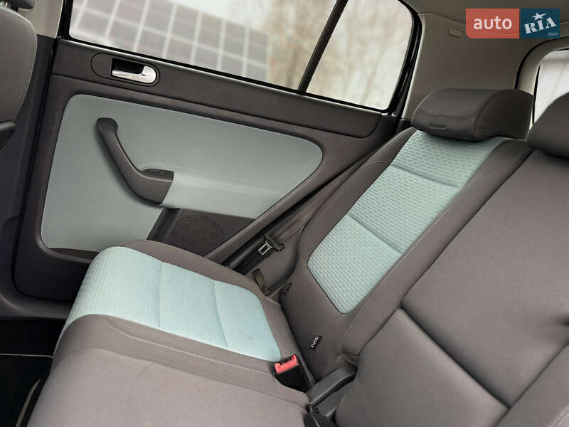 Хэтчбек Volkswagen Cross Golf 2007 в Владимире фото 62 Хэтчбек Volkswagen Cross Golf 2007 в Владимире