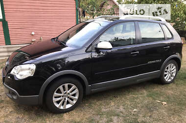 Хэтчбек Volkswagen Cross Polo 2006 в Нежине