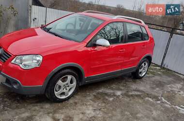 Хэтчбек Volkswagen Cross Polo 2008 в Новой Ушице