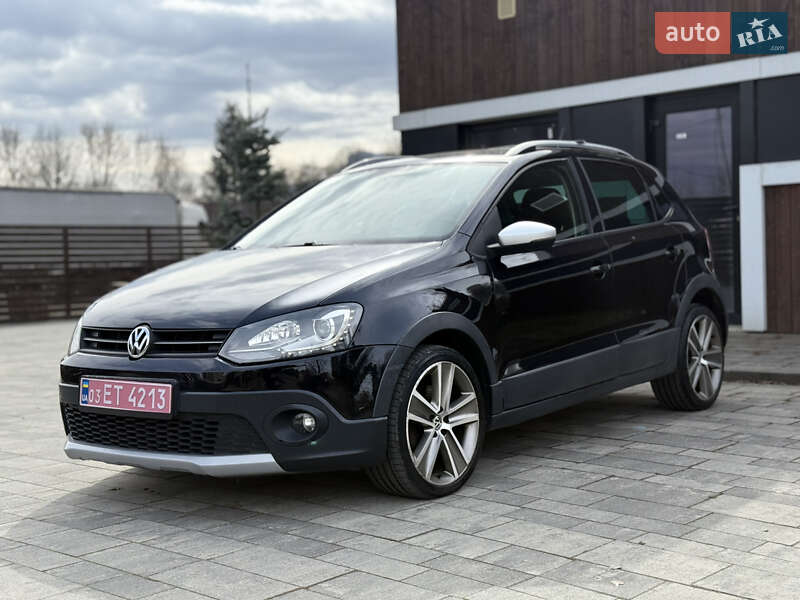 Хэтчбек Volkswagen Cross Polo 2012 в Тячеве
