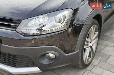 Хэтчбек Volkswagen Cross Polo 2012 в 
