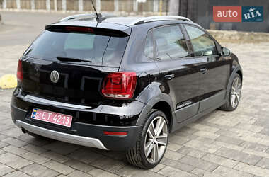 Хэтчбек Volkswagen Cross Polo 2012 в 