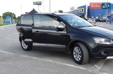 Хэтчбек Volkswagen Cross Polo 2011 в 