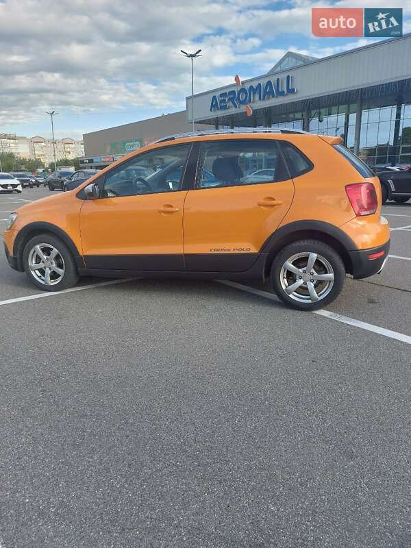 Хетчбек Volkswagen Cross Polo 2011 в Києві