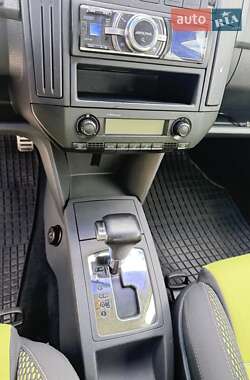 Хэтчбек Volkswagen Cross Polo 2007 в 