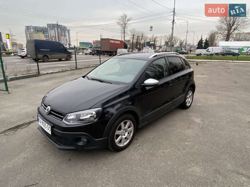 Хэтчбек Volkswagen Cross Polo 2012 в Киеве