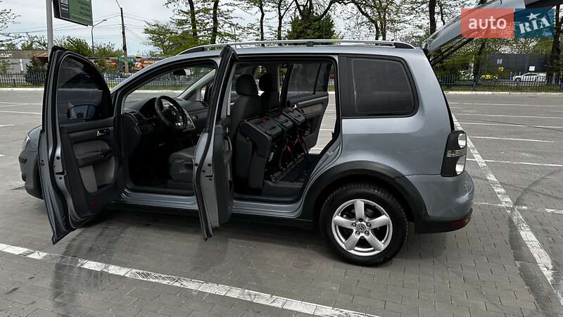 Минивэн Volkswagen Cross Touran 2009 в Одессе фото 23 Минивэн Volkswagen Cross Touran 2009 в Одессе