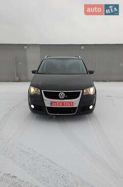 Мінівен Volkswagen Cross Touran 2008 в Києві