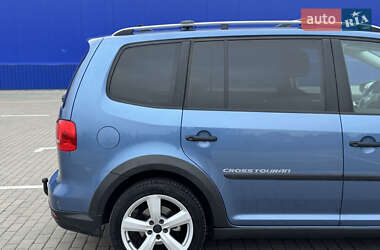 Мінівен Volkswagen Cross Touran 2011 в Дубні