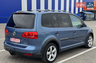 Мінівен Volkswagen Cross Touran 2011 в Дубні