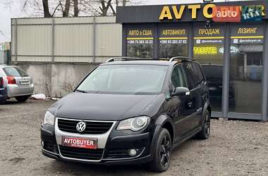 Мінівен Volkswagen Cross Touran 2009 в Києві