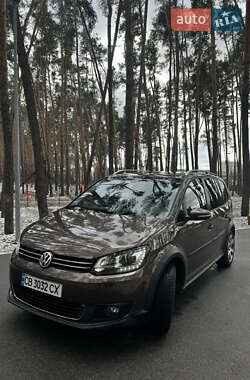 Мінівен Volkswagen Cross Touran 2014 в Києві