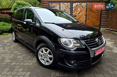 Мінівен Volkswagen Cross Touran 2008 в 
